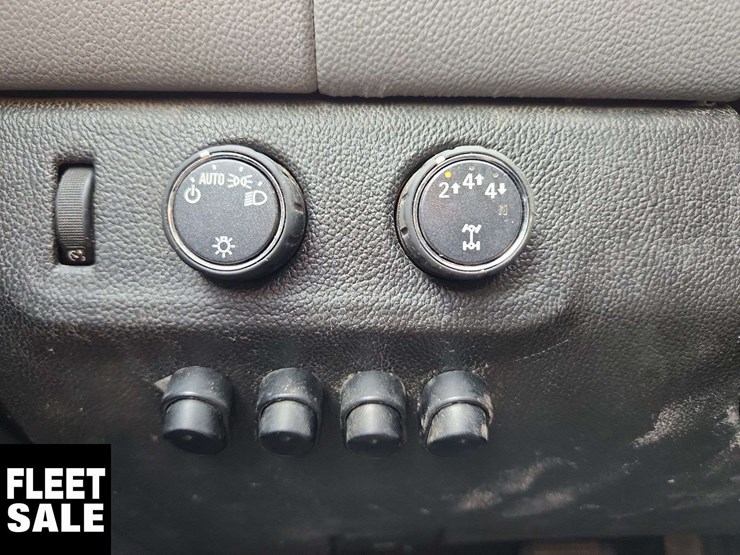 2021-chevrolet-colorado-image-22