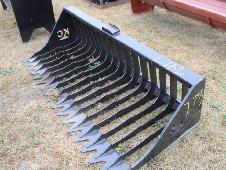 #7997-•-76in-skeleton-bucket-with-high-side-image-2