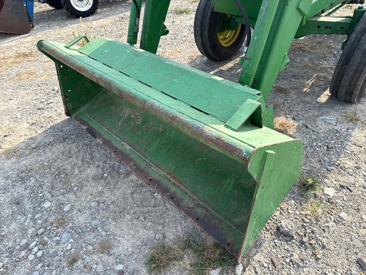 john-deere-1530-image-22