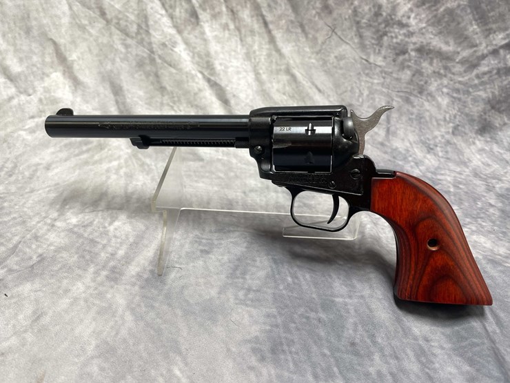 #10869-•-heritage-rough-rider,-22-lr-revolver,-sn:-1bh027314-image-3
