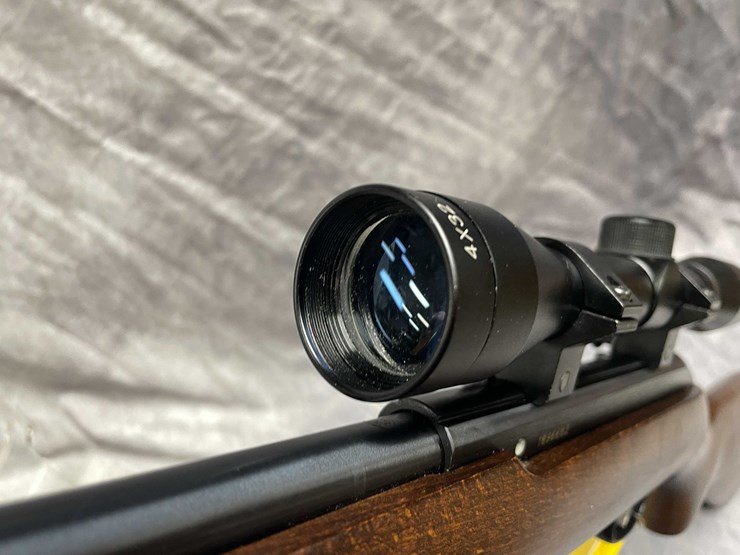 #10803-•-savage-arms-model-64,-22-lr-semi-auto-rifle,-sn:-1896683-image-16