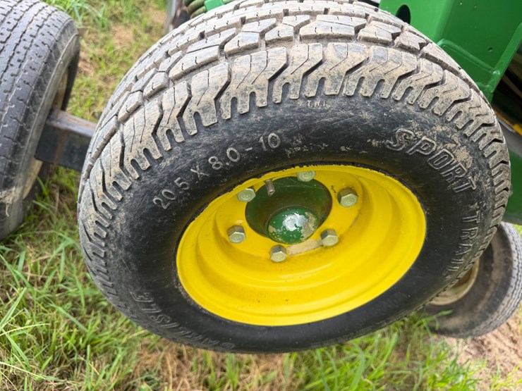 2015-john-deere-630d-image-8