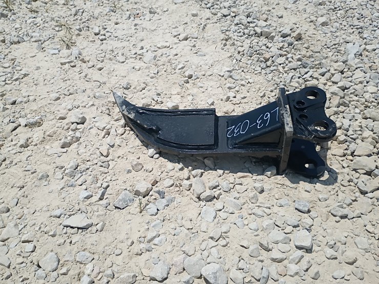 #l63-032-•-ripper-mini-excavator-attachment-image-3