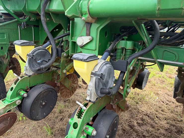 john-deere-1790-image-142