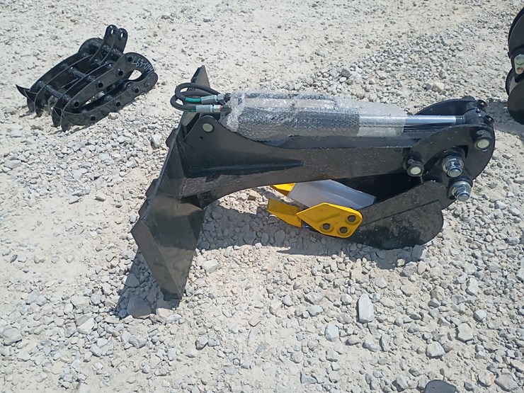 #l63-051-•-zjg-backhoe-mini-skid-steer-attachment-image-5