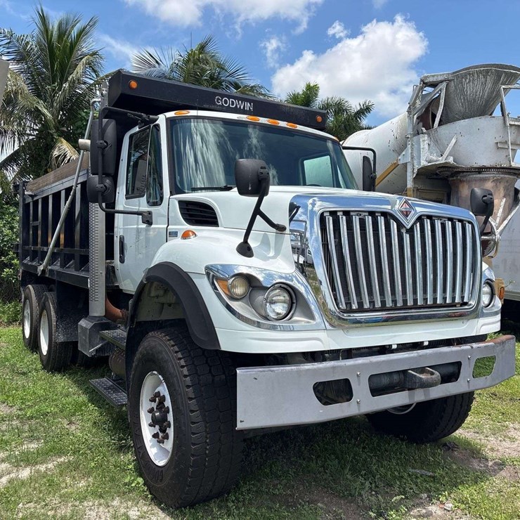 2015 INTERNATIONAL WORKSTAR 7500