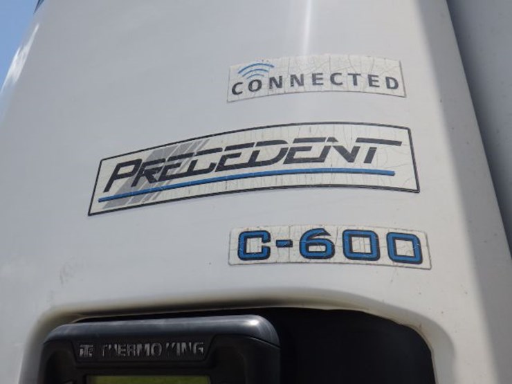 2014-utility-3000r-image-21