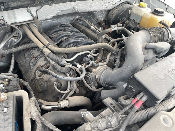 2014-ford-f150-xl-image-69