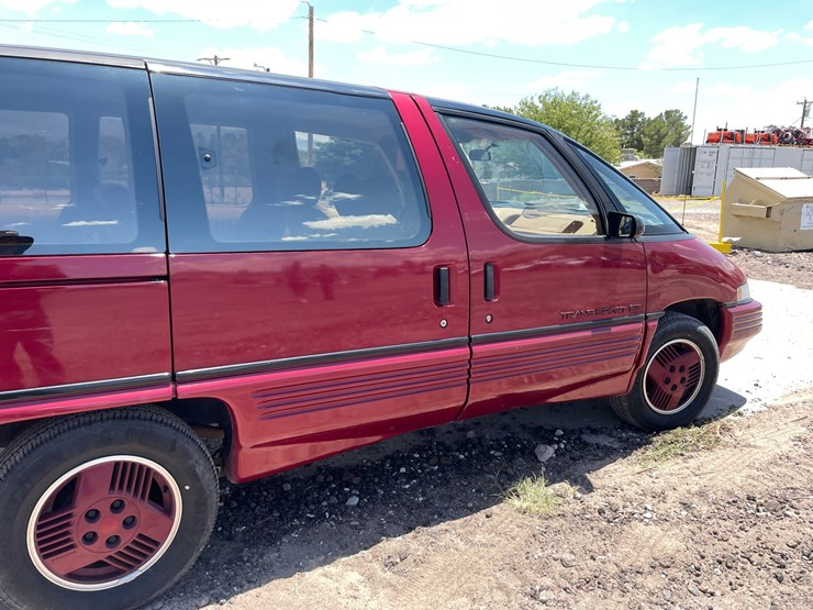 #2100-•-1990-pontiac-transport-van-se,-title-in-delay-image-69