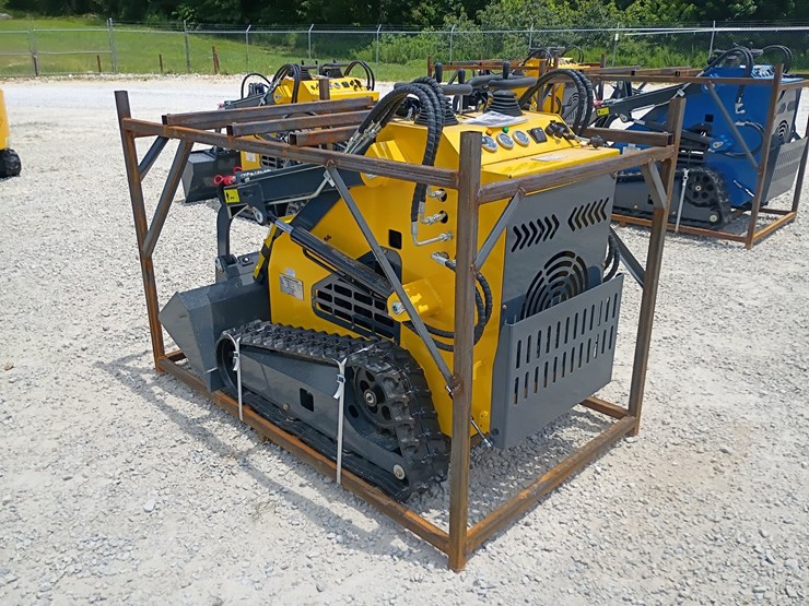 #l63-006-•-2026-zjg-380-mini-skid-steer-image-2