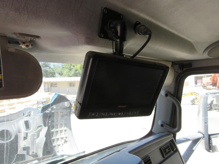 2016-kenworth-t270-image-14