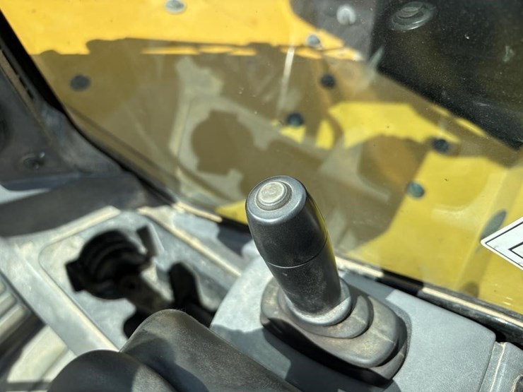 2021-caterpillar-308cr-image-36