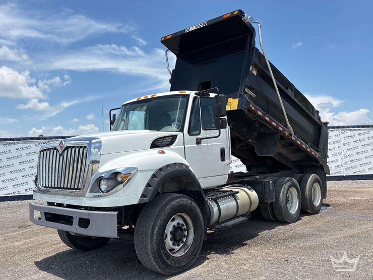 2016-international-workstar-7600-image-1