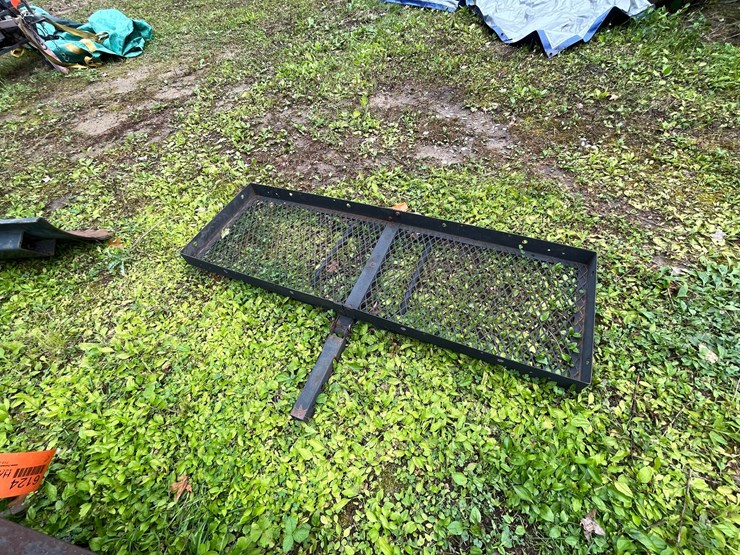 #6123-•-car-storage-hitch-attachment-image-3