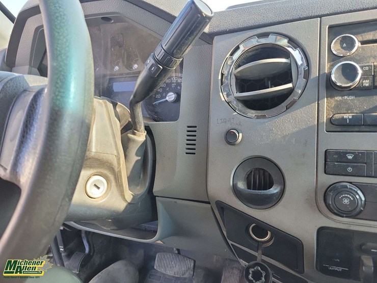 2012-ford-f350-image-21