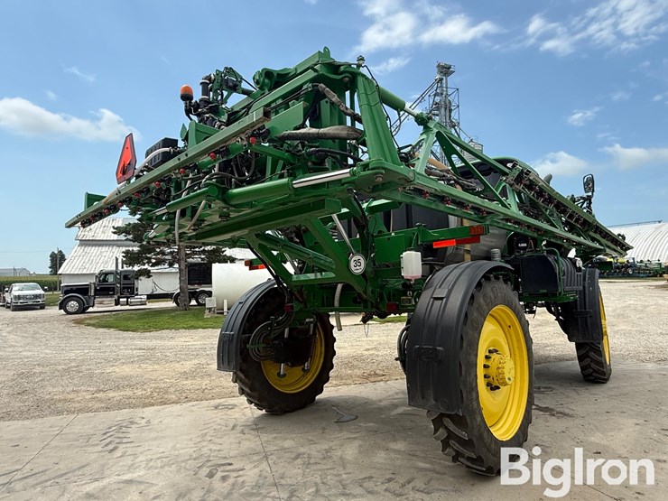 2020-john-deere-r4038-image-5
