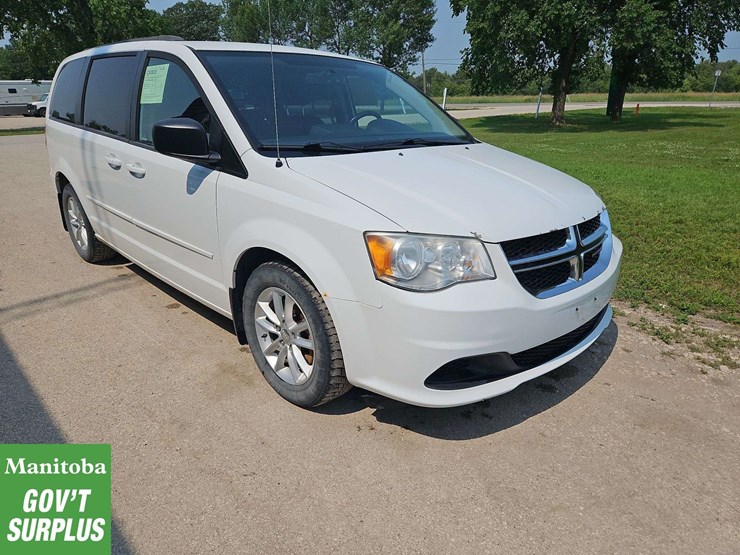 2014-dodge-grand-caravan-image-4
