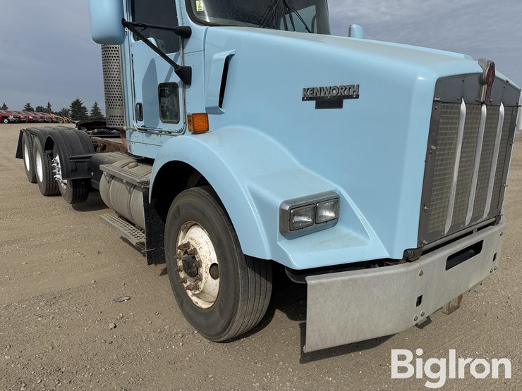 2008-kenworth-t800-image-10