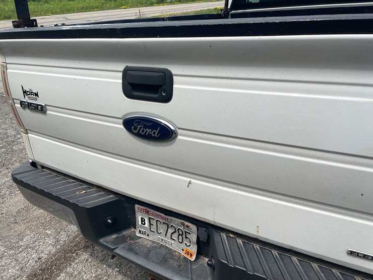 2014-ford-f150-xl-image-29