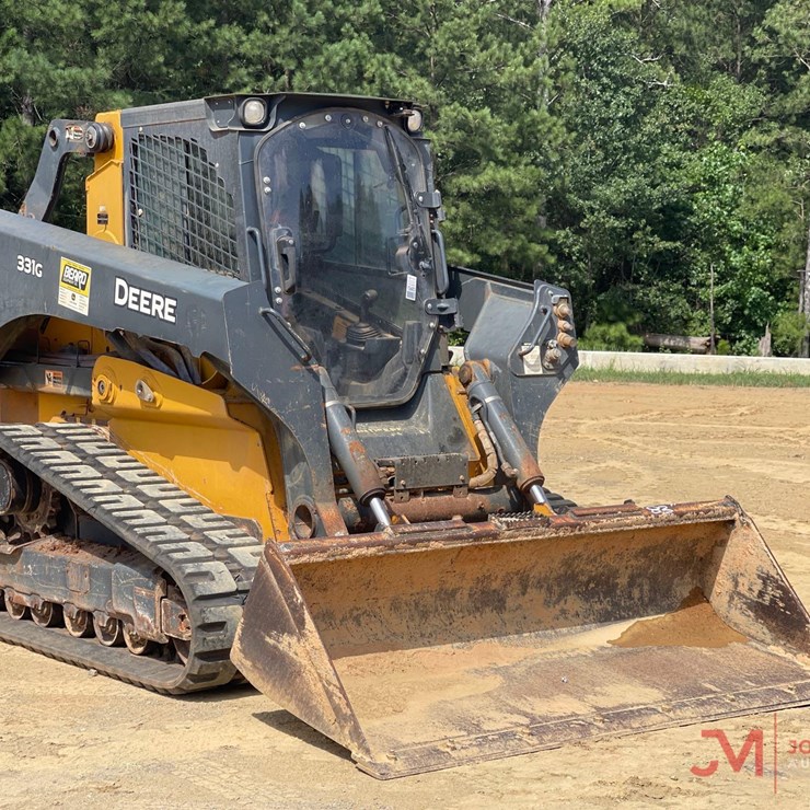 2020 DEERE 331G