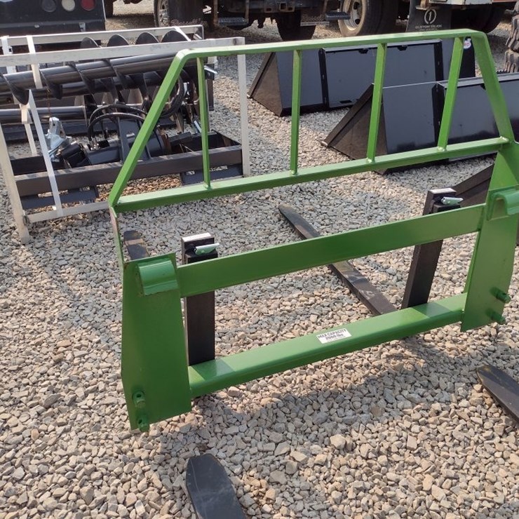 Kivel Pallet Fork Attachment for John Deere (QEA 2306)