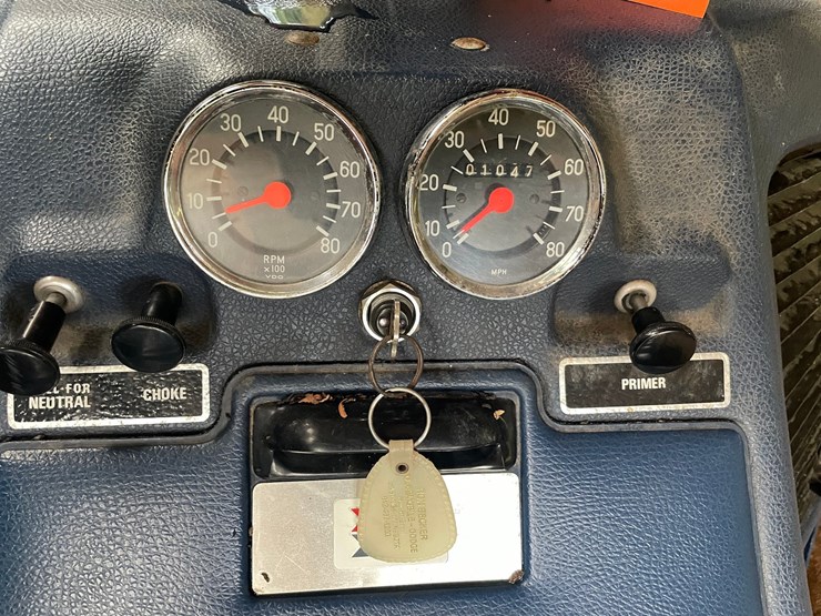 #1227-•-1974-evinrude-snowmobile-image-6