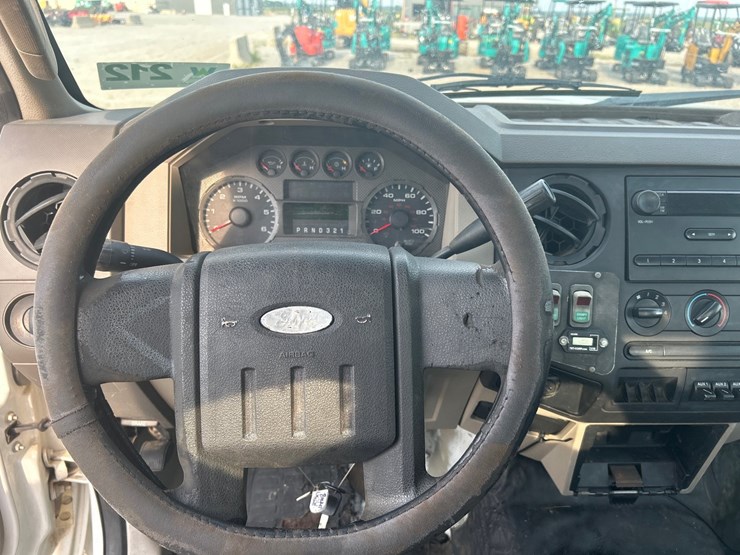 2008-ford-f450-image-56
