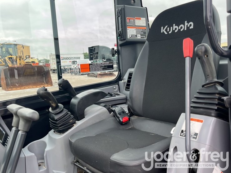 2022-kubota-u35-image-25