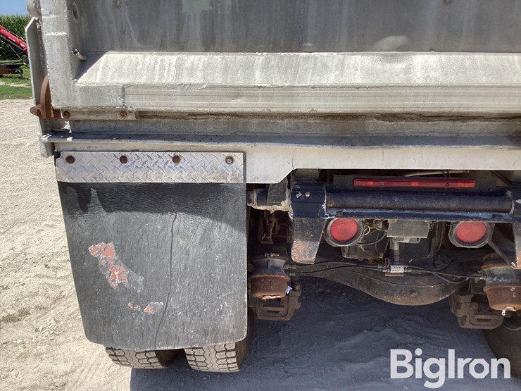 1992-mack-rd690s-image-20