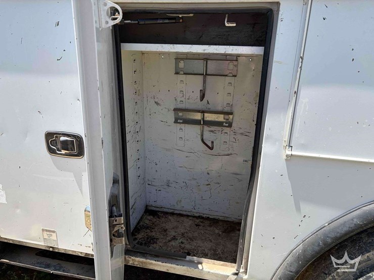 2016-international-durastar-4300-image-20