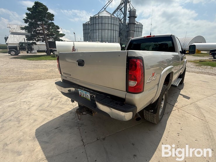 2006-chevrolet-k3500-image-5