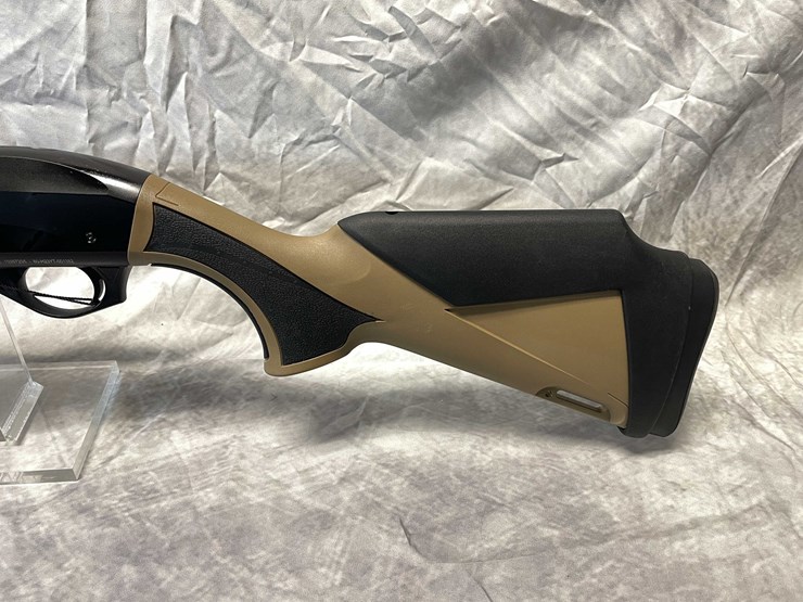 #10661-•-impala-plus-nero-desert,-12-ga.-semi-auto-shotgun,-sn:-60-h23yt-001382-image-10