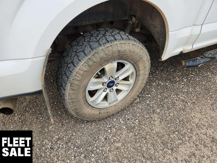 2020-ford-f150-image-10