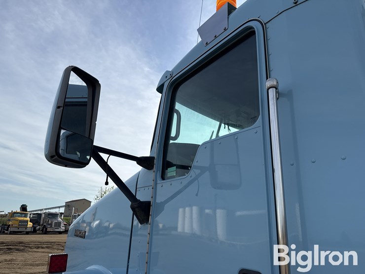 2007-kenworth-t800-image-13