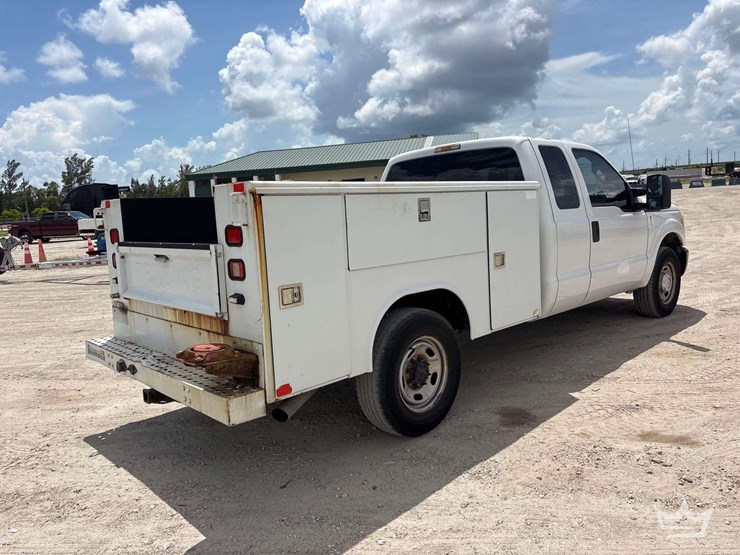2012-ford-f250-image-3