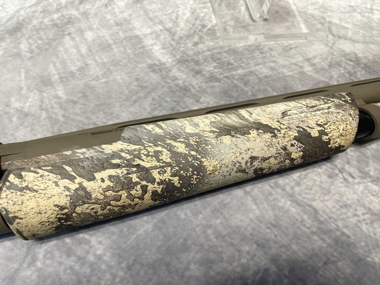 #10658-•-winchester-sxp-hybrid-hunter,-12-ga.-pump-action-shotgun,-sn:-tr6024-002161sp-image-16