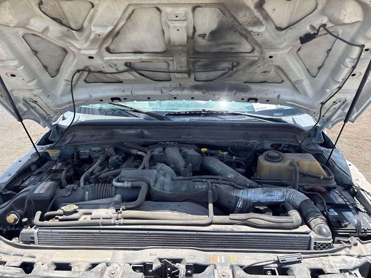 2011-ford-f450-image-6