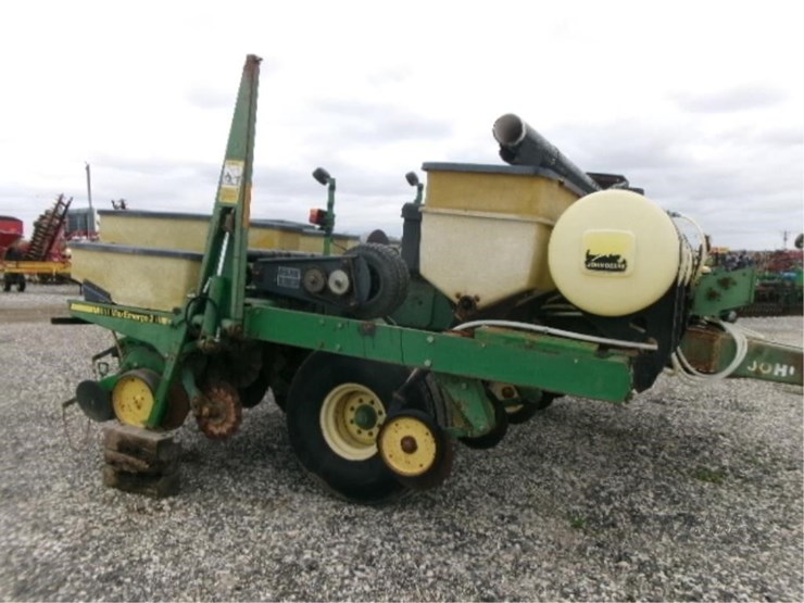1989-john-deere-7240-image-5