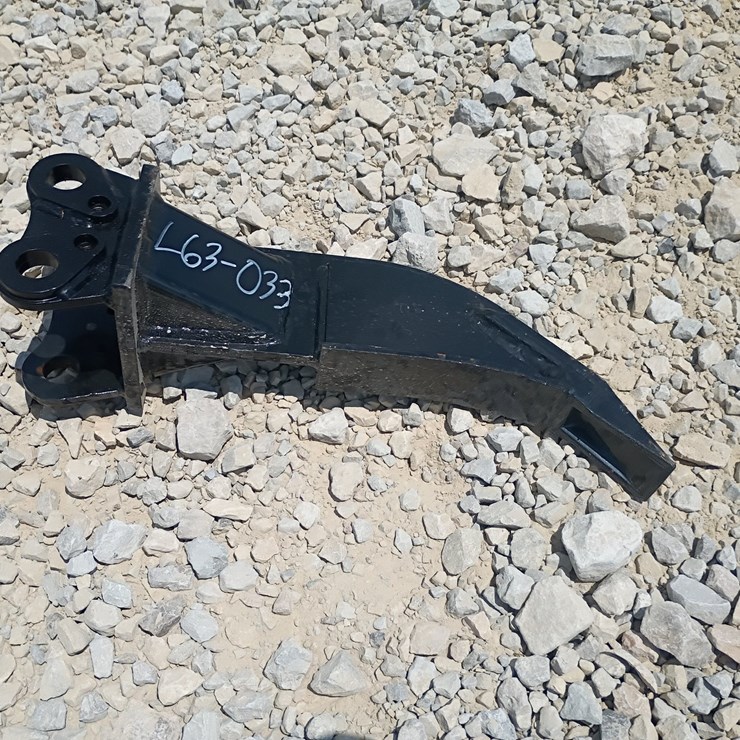 #L63-033 • Ripper Mini Excavator Attachment