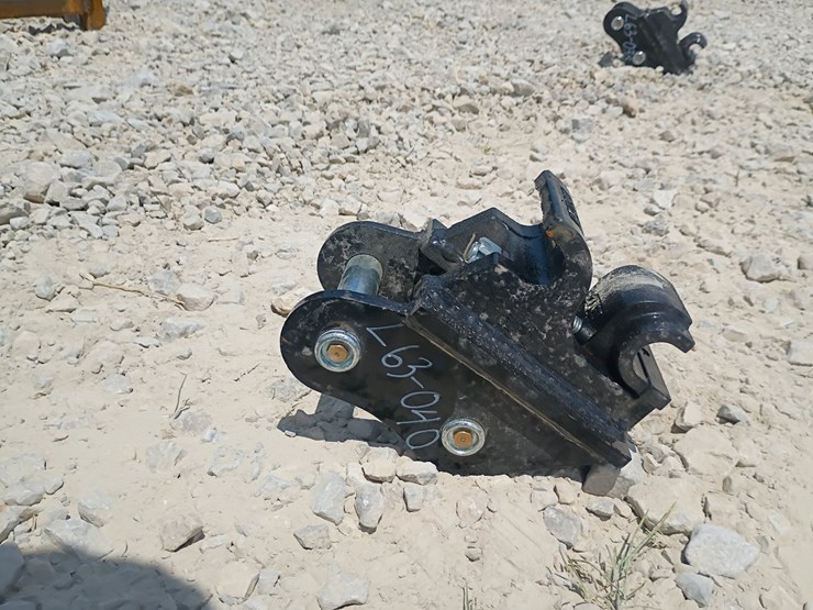 #l63-040-•-quick-coupler-mini-excavator-attachment-image-4