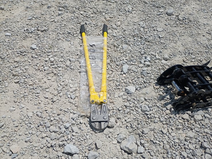 #l63-056-•-bolt-cutter-image-4