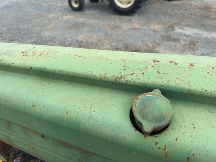 john-deere-m-image-50
