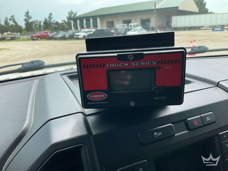 2018-ford-f150-image-21