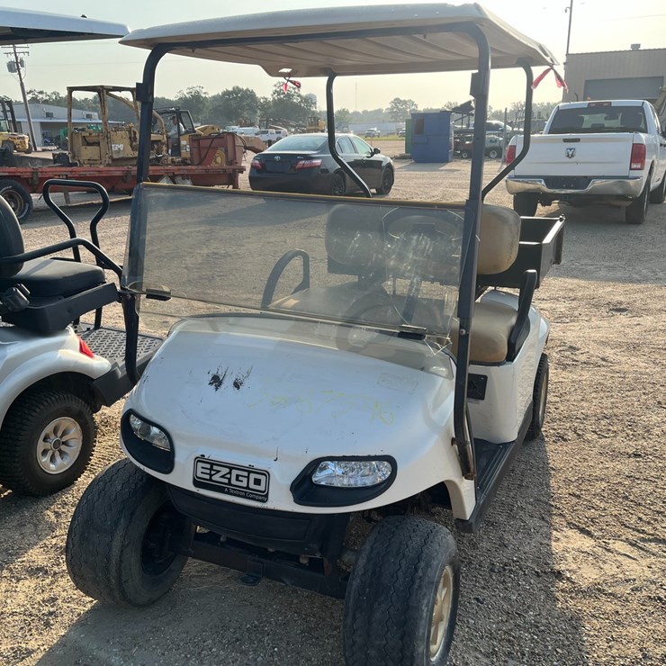 #39704 • 2017 EZGO TXT GOLFCART | FOR PARTS/REPAIRS