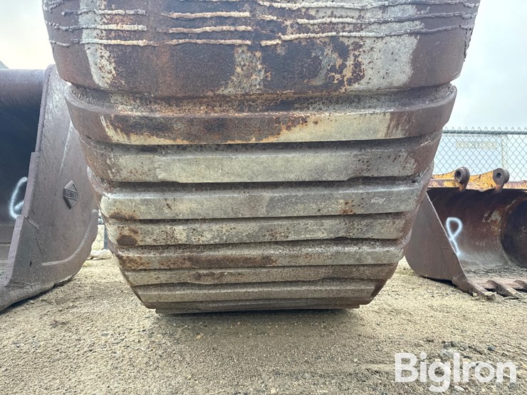 excavator-bucket-image-13