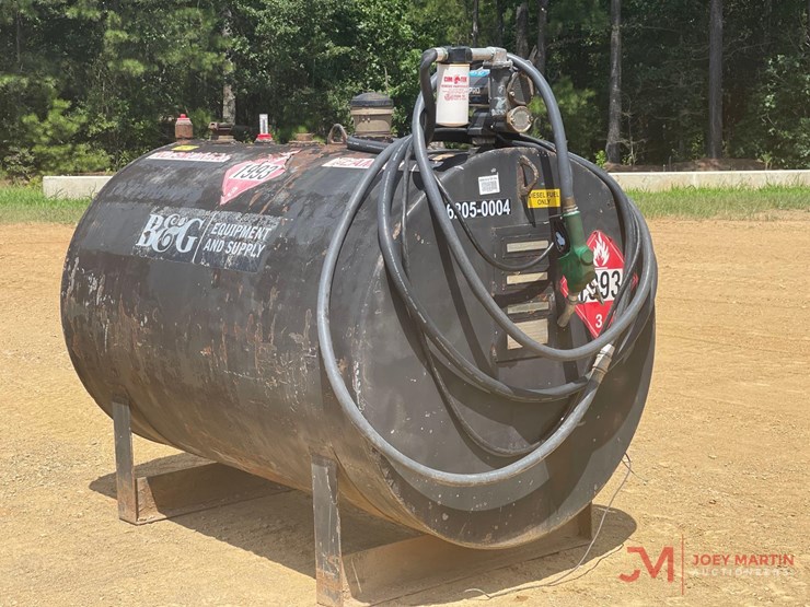 skid-mounted-fuel-tank-with-electric-pump-image-1