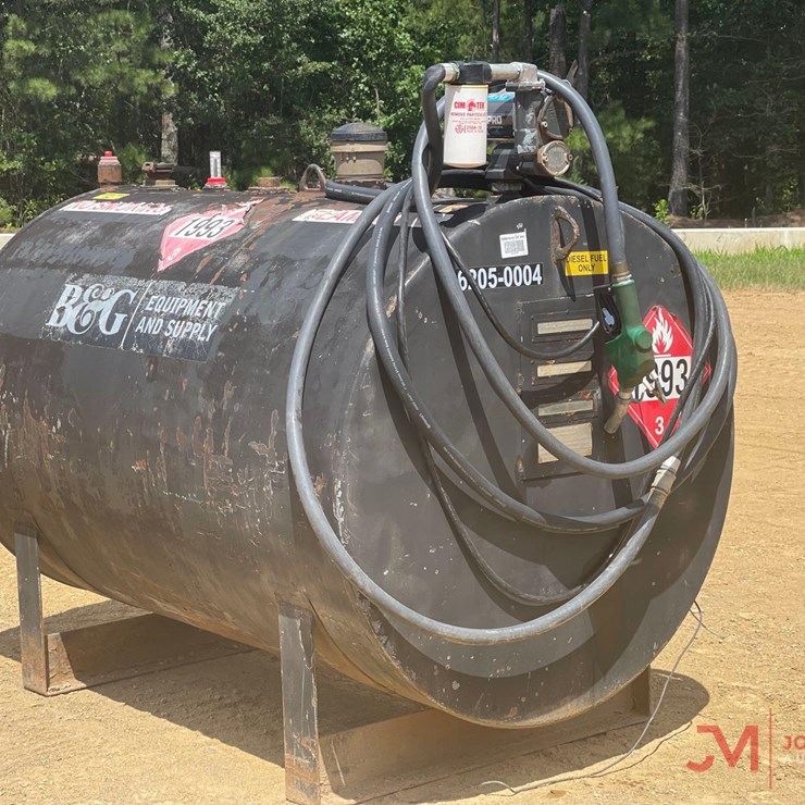 SKID MOUNTED FUEL TANK WITH ELECTRIC PUMP