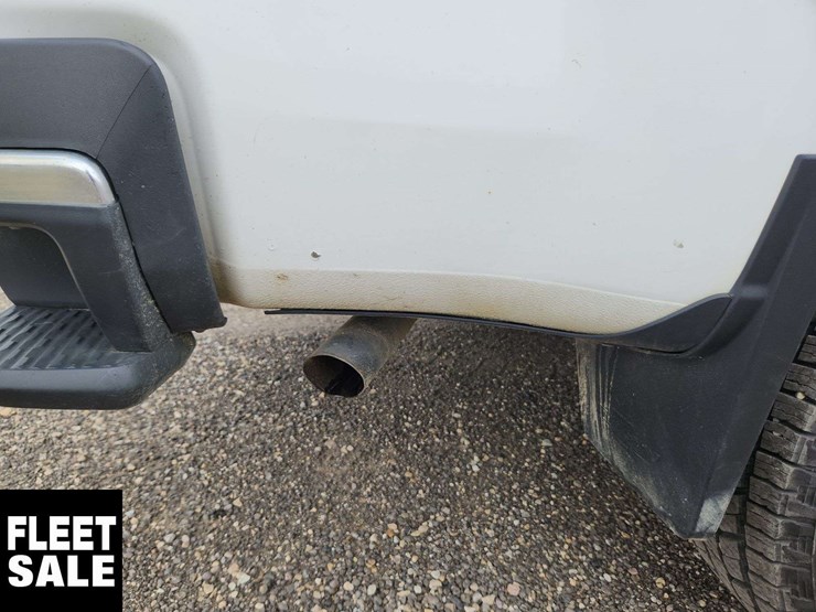2021-chevrolet-colorado-image-52