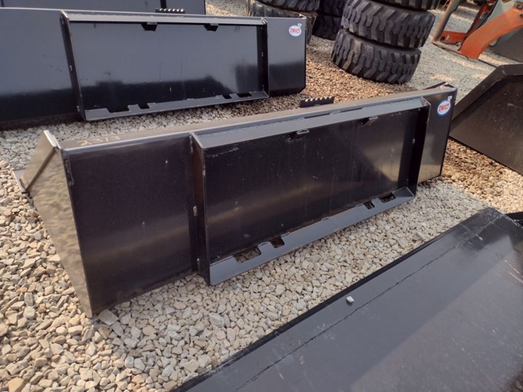 72-in-skid-loader-bucket-(qea-2313)-image-1