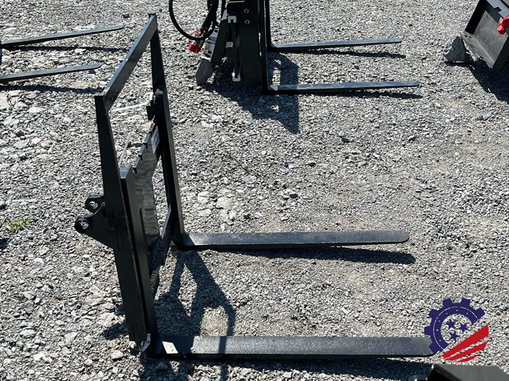 unused-2026-future-crawler-excavator-forks-image-6
